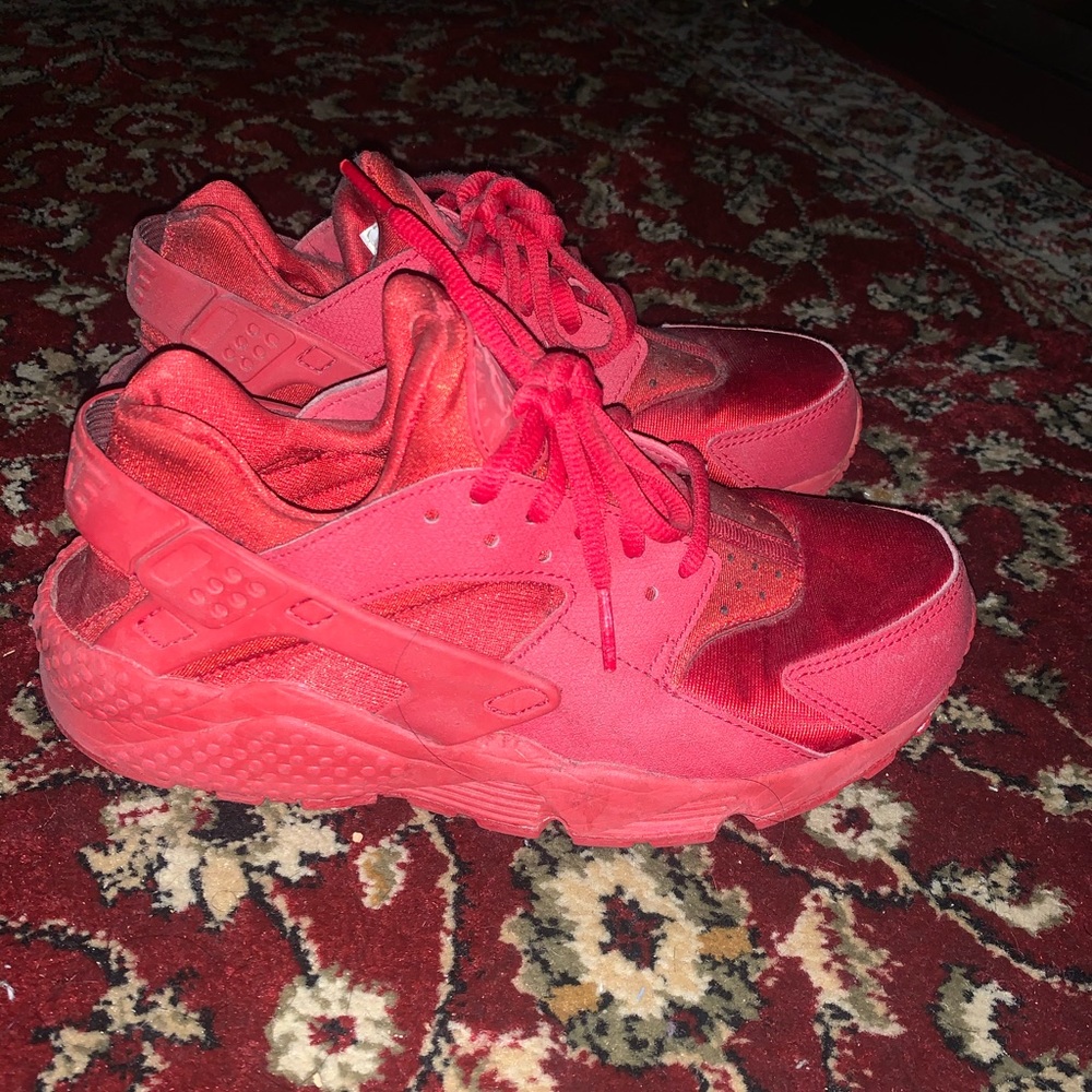 Nike Huarache Run Size 6.5